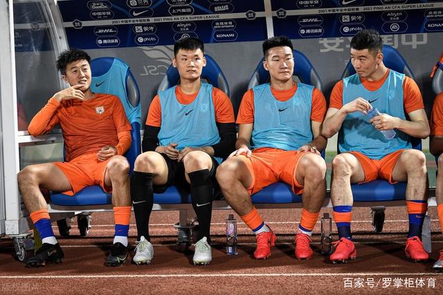 解放者杯：博卡青年对决智利天主大学，谁能重回巅峰？